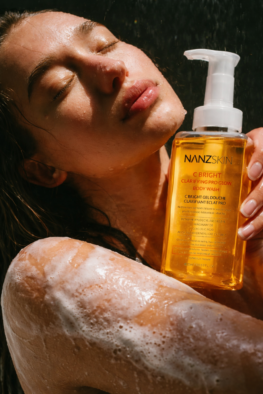 C BRIGHT Clarifying Pro Glow Body Wash