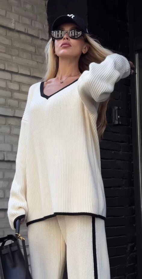 NANZ Viva oversize knitted co ord set with edge line in beige