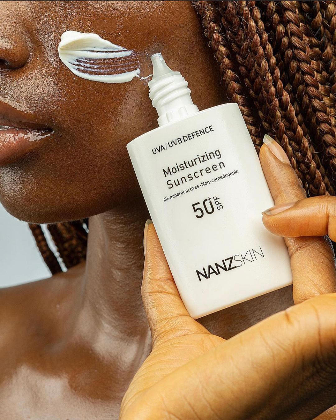 NANZSKIN Uva/uvb Defence Moisturizing Sunscreen