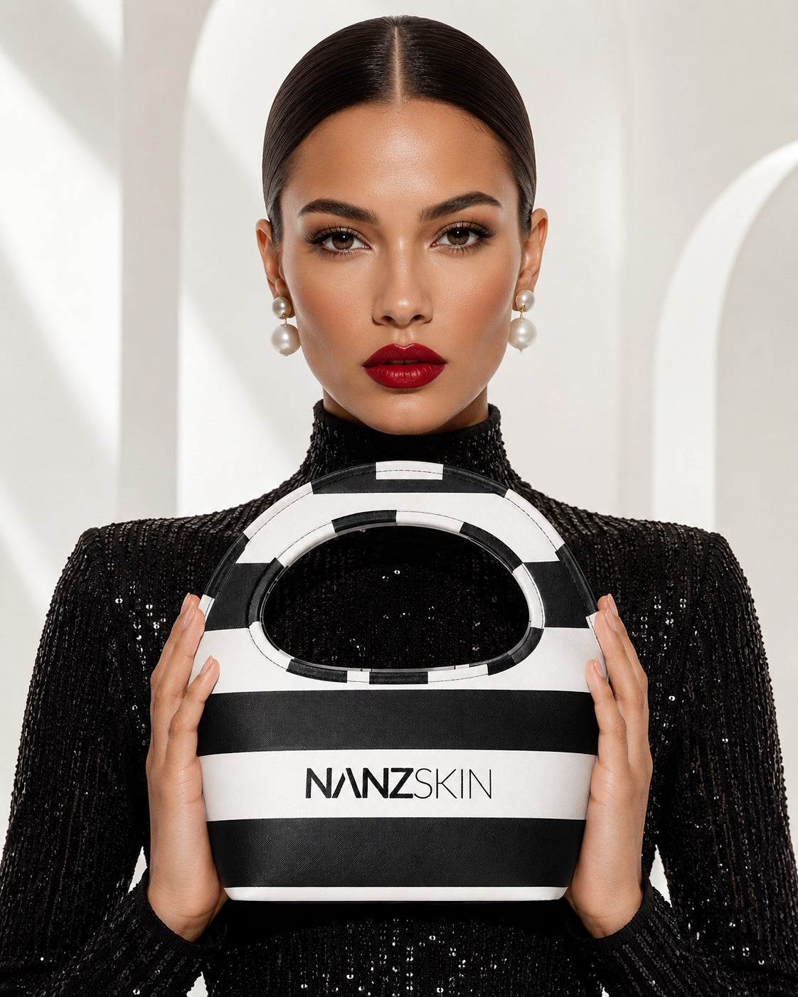 THE NANZSKIN RIVIERA POUCH