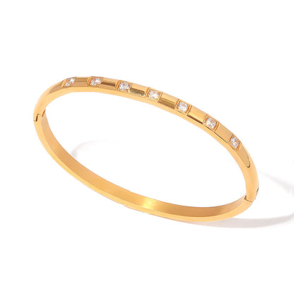 NANZ gold bracelet